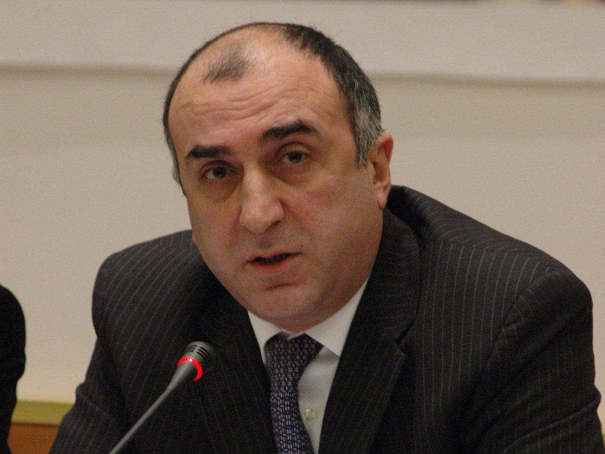 Глава МИД Азербайджана отправился с визитом в Турцию