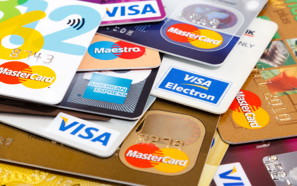 Number of credit cards went down in Azerbaijan