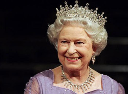 ​Britaniya kraliçasının 90 yaşı tamam olur