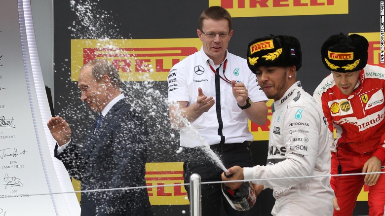 Russian Grand Prix: Nico Rosberg makes it four wins out of four