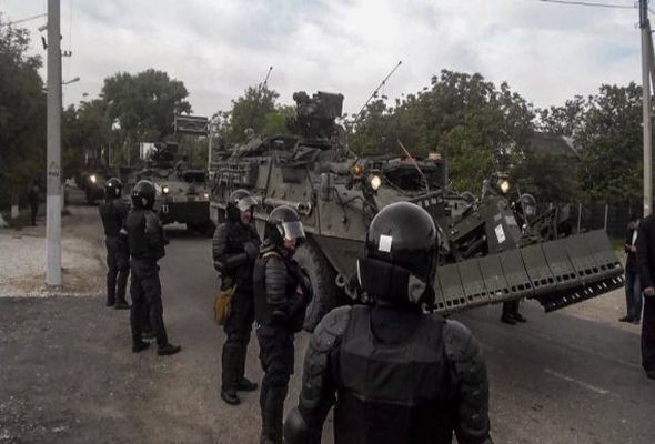 ABŞ hərbi texnikasını Moldovaya buraxmadılar - FOTOLAR