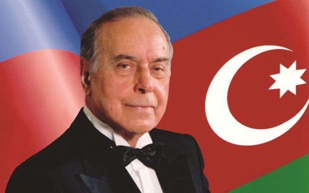 Со дня рождения Гейдара Алиева прошло 93 года