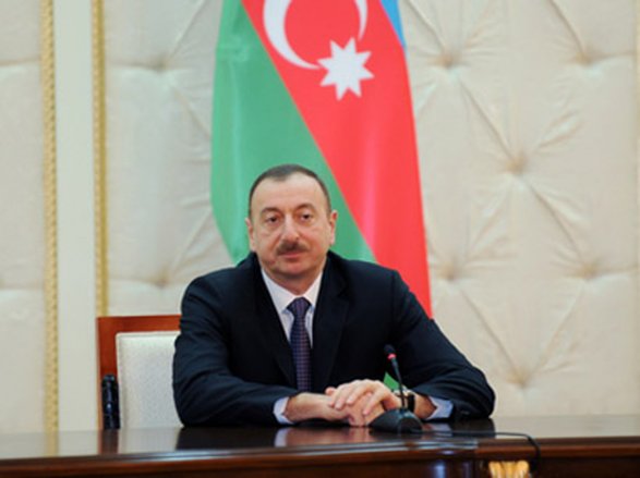 Azeri president allocates financial aid for private TV, radio broadcasters