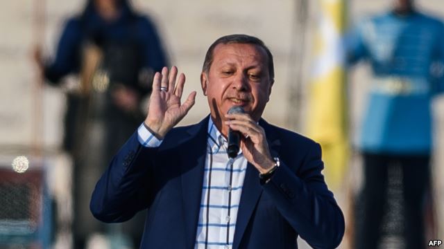 Erdoğan müsəlmanları “doğub-törəməyə” çağırdı