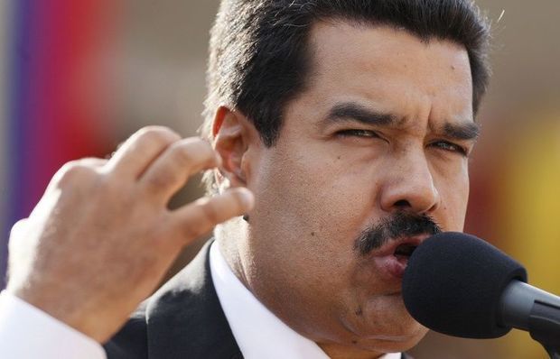 Maduro silaha əl atmağı vəd etdi