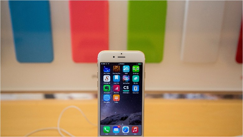 Apple to halt iPhone 6 sales in Beijing