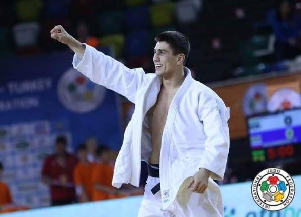 Azerbaijan wins first Rio Olympics medal