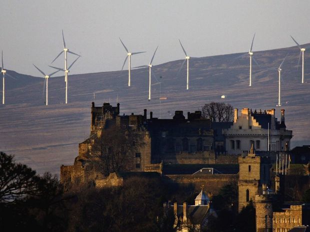 Şotlandiyada bütün ölkə alternativ enerji ilə təmin edilib