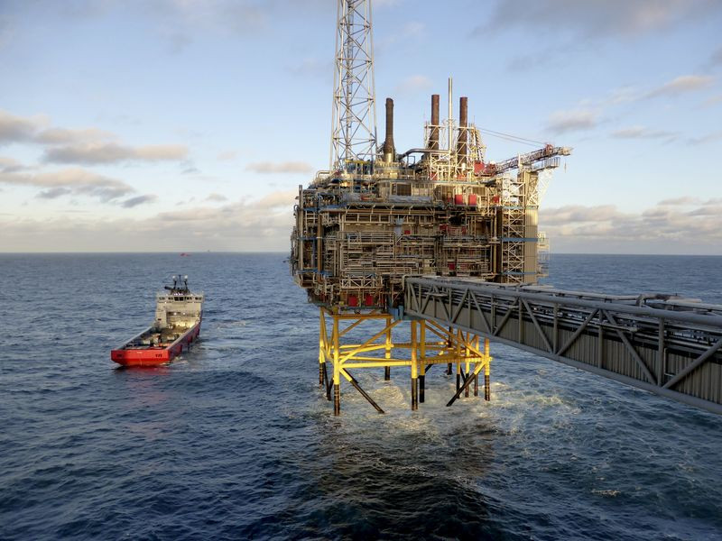 ​Norveç iyul ayında neft hasilatını 5 illik maksimuma çatdırıb