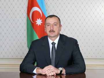 President Aliyev awards members of National Olympic team