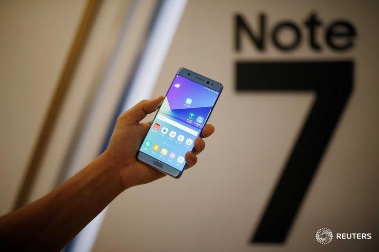 Samsung Electronics considers Galaxy Note 7 recall: source