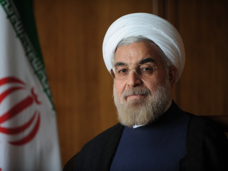 Ruhani: “Tehran neftin qiymətinin sabitləşməsinə yönəlmiş istənilən addımı dəstəkləyir”