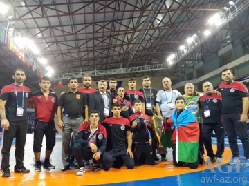 Junior Azerbaijani wrestlers rank 2nd in medal table of World Championship