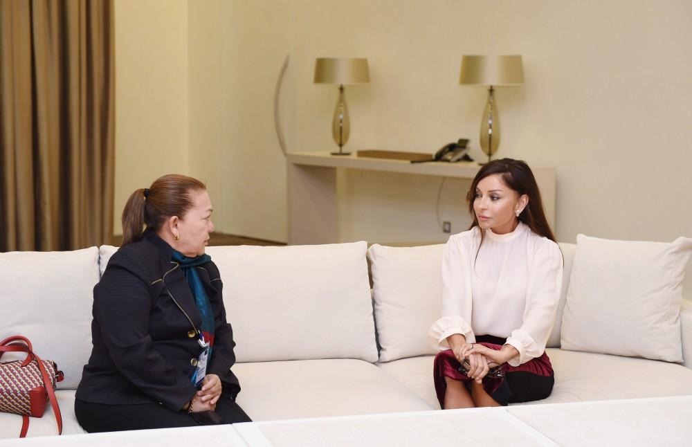 Mehriban Aliyeva meets vice-president of Colombian Congress