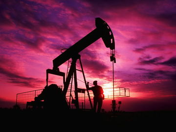 World oil prices top $50 per barrel