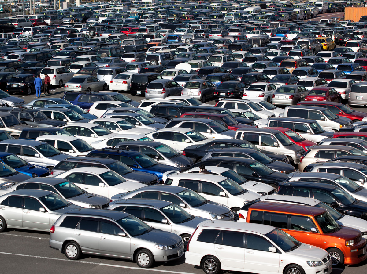 Azerbaijan reduces car import over 5.8 times