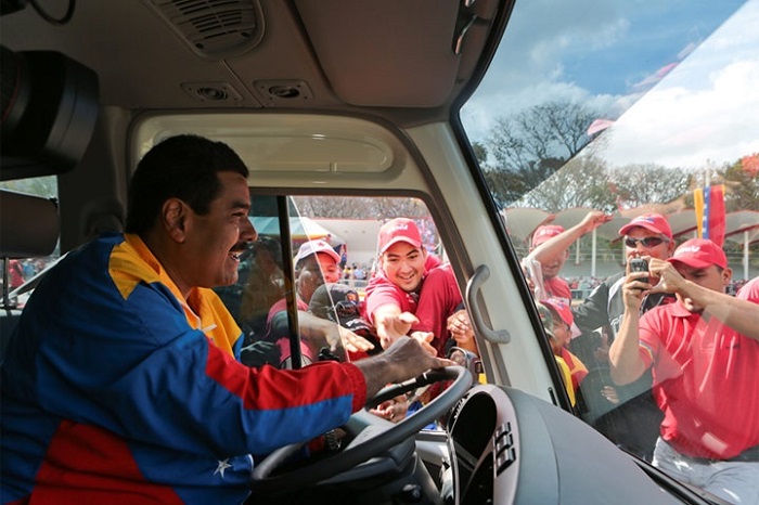 Avtobus sürücülüyündən prezidentliyə gedən yol - Maduronun sirli həyatı - FOTOLAR