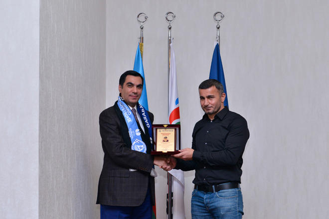 Manager of FC Qarabağ Gurban Gurbanov visits BHOS (PHOTO)