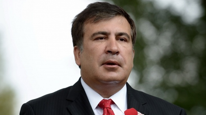 Saakaşvili istefa verdi - VİDEO