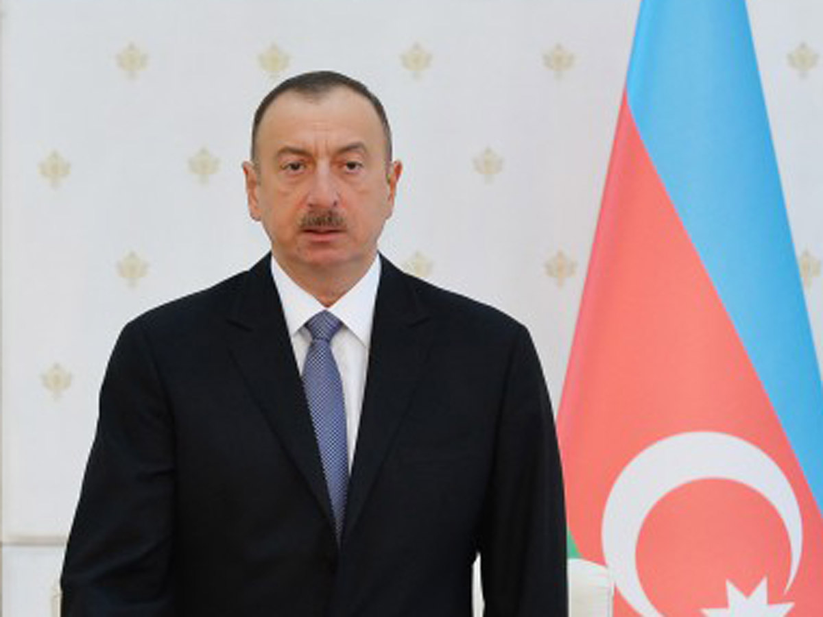 Aliyev gives instructions on urgent search for missing oilmen