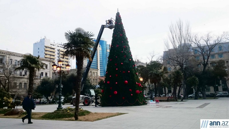 Bakıda Yeni il hazırlığı - FOTOLAR