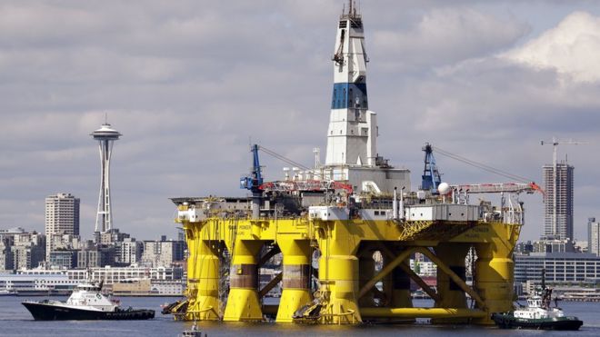 Obama bans oil drilling 'permanently' in millions of acres of ocean