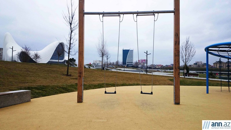 Bakıda avstriyalı memarın layihələndirdiyi parkdan - FOTOLAR