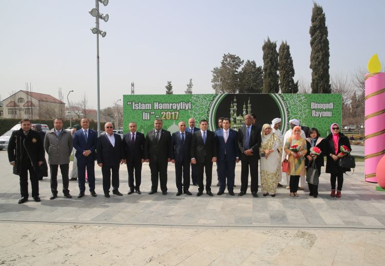 Binəqədi rayonunda “İslam ölkələrinin həmrəylik festivalı” keçirilib