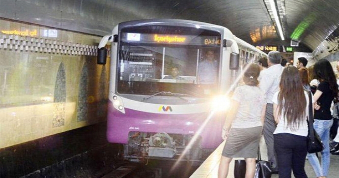 Bakı metrosunda həyəcanlı anlar