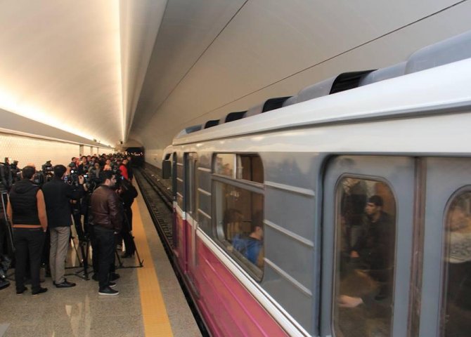 Bakı metrosunda hadisə