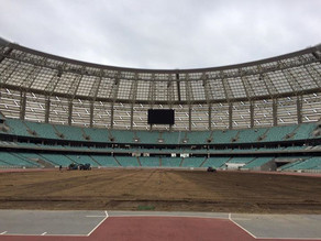 Bakı Olimpiya Stadionunun ot örtüyü dəyişdirilir