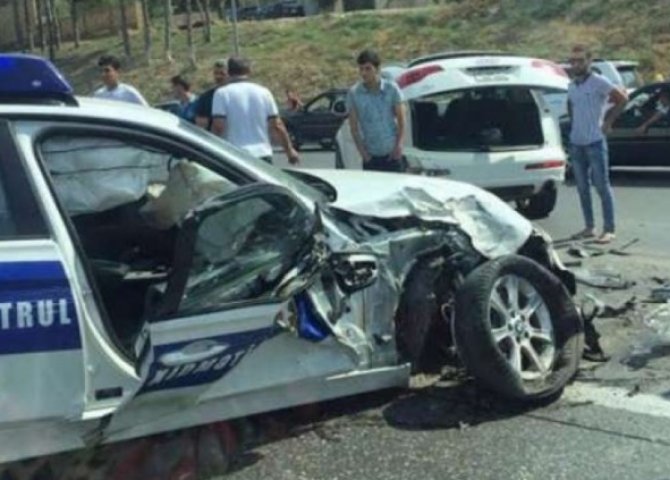 Yol polisi komandiri Bakıda qəza törətdi