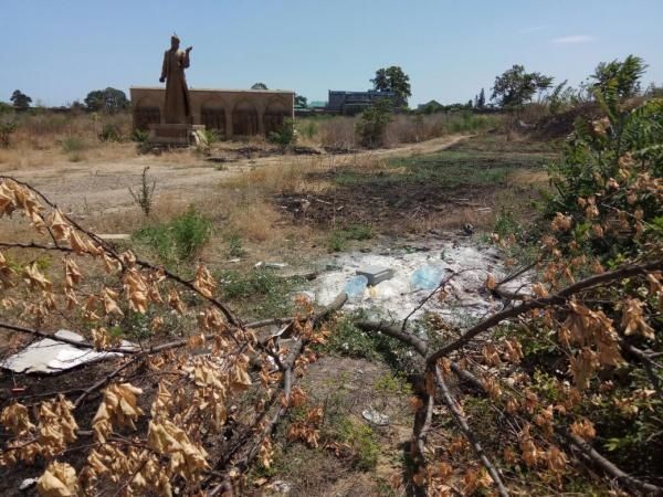 Nizami Gəncəvi adına park bərbad vəziyyətə düşdü – FOTO