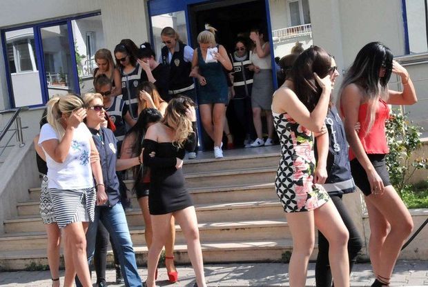 В Турции арестовали азербайджанских проституток