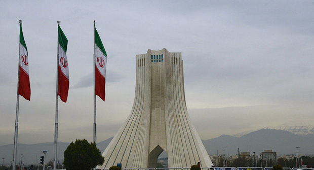 Иран представил новую баллистическую ракету