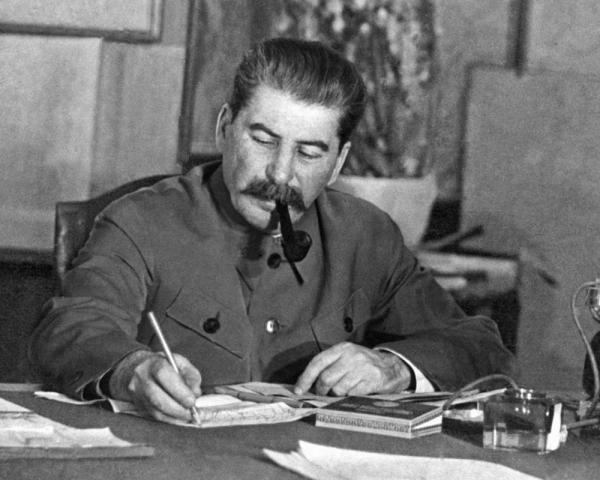 Stalin də erməni çıxdı?