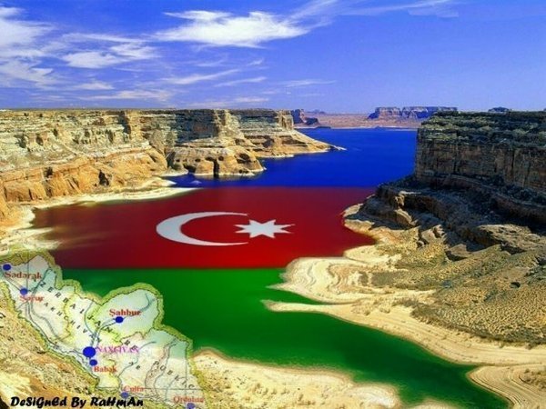Сегодня День  независимости Азербайджана