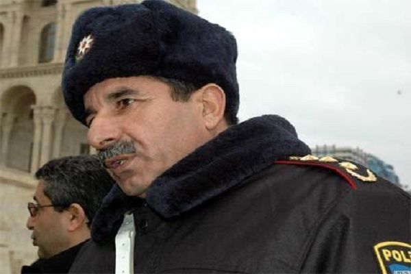Рамиль Усубов отправил полковника полиции на пенсию