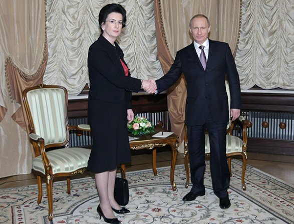 Путин придумал для Грузии Бурджанадзе