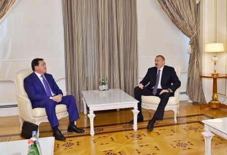 Вице-премьер Казахстана на переговорах с Ильхамом Алиевым