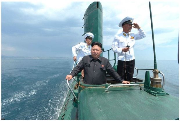 КНДР строит новую подводную лодку