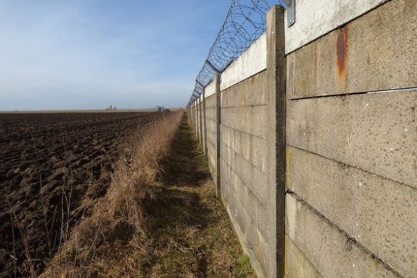 Крым отгородят от Украины стеной