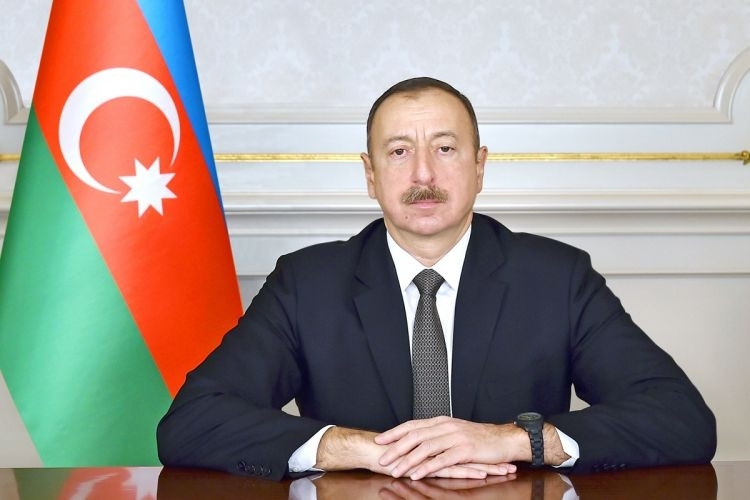 Президент Ильхам Алиев соболезнует Хасану Роухани