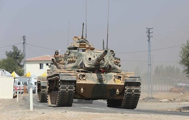 Türkiyə tankları Suriyaya girdi