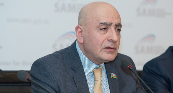 Депутат Расим Мусабеков анонсирует отставки в правительстве 