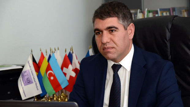 Эксперт: Азербайджан и Турция не откажутся от доллара