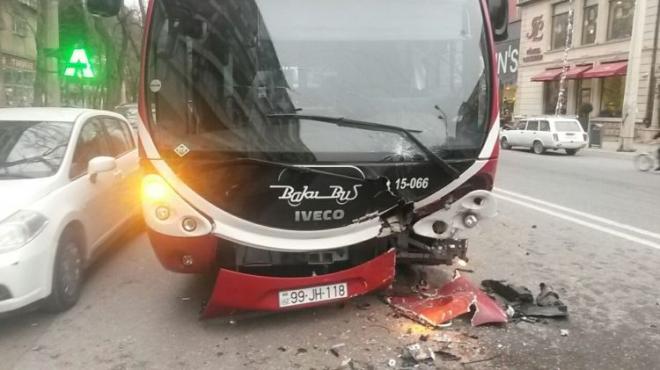 “Bakı Bus” qəza törətdi, bir qadın öldü