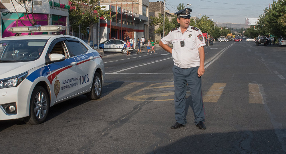 Полиция Армении автомобили