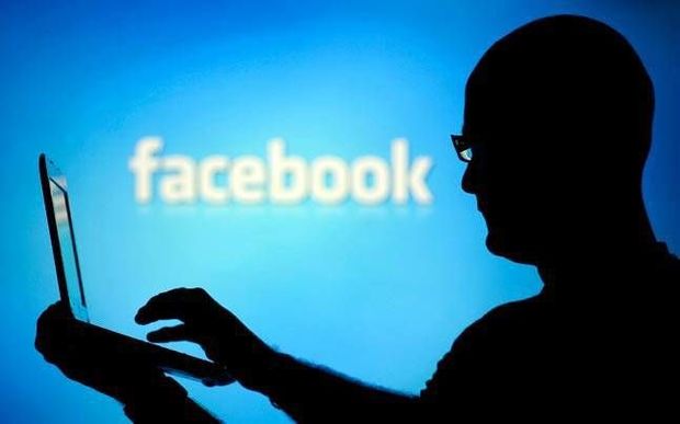 Эксперты: Facebook «превратился в зверя»