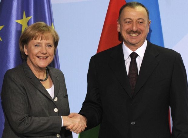 Ильхам Алиев направил письмо Ангеле Меркель